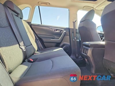 Zdjęcie 11 z 13 samochodu: 2024 TOYOTA RAV4 XLE VIN:2T3W1RFV2RC268086 - miniatura
