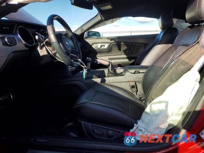 Zdjęcie 7 z 12 samochodu: 2020 FORD MUSTANG VIN:1FA6P8TH7L5183562 - miniatura