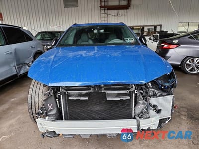 Piąte zdjęcie samochodu w środku: 2025 AUDI SQ8 PRESTIGE VIN:WA1CWBF16SD012375 - miniatura