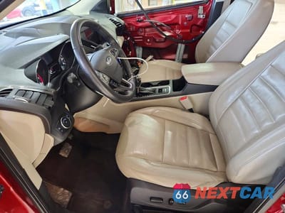 Zdjęcie 7 z 14 samochodu: 2018 FORD ESCAPE SEL VIN:1FMCU9HD3JUD15524 - miniatura