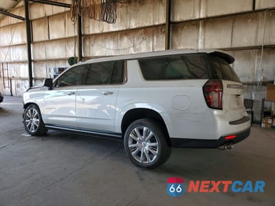 Drugie zdjęcie samochodu z przodu: 2023 CHEVROLET SUBURBAN K1500 HIGH COUNTRY VIN:1GNSKGKL9PR546960 - miniatura