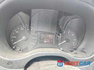 Zdjęcie 9 z 13 samochodu: 2018 MERCEDES-BENZ METRIS VIN:WD4PG2EE6J3348949 - miniatura