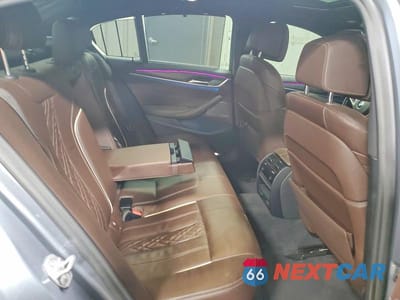 Zdjęcie 10 z 13 samochodu: 2021 BMW M550XI VIN:WBA13BK05MCF89684 - miniatura