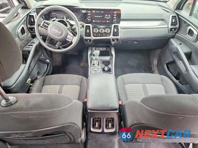 Zdjęcie 8 z 14 samochodu: 2022 KIA SORENTO LX VIN:5XYRGDLC9NG113463 - miniatura