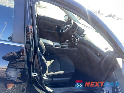 Piąte zdjęcie samochodu w środku: 2021 NISSAN SENTRA SV VIN:3N1AB8CVXMY222998 - miniatura