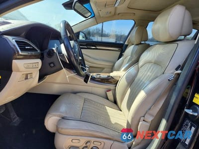 Zdjęcie 7 z 13 samochodu: 2017 GENESIS G90 3.3T PREMIUM VIN:KMHG34JAXHU032426 - miniatura