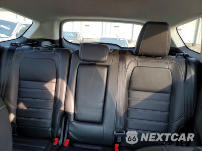 Zdjęcie 10 z 13 samochodu: 2018 FORD ESCAPE SEL VIN:1FMCU9HD4JUA51861 - miniatura