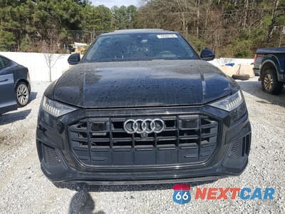Piąte zdjęcie samochodu w środku: 2019 AUDI Q8 PRESTIGE S-LINE VIN:WA1FVBF19KD010149 - miniatura