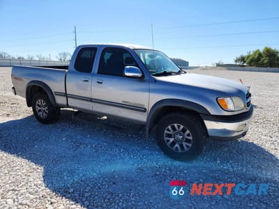 Czwarte zdjęcie samochodu z boku: 2002 TOYOTA TUNDRA SR5 V8 VIN:5TBBT44112S290591 - miniatura