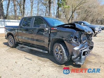Czwarte zdjęcie samochodu z boku: 2021 CHEVROLET SILVERADO K1500 RST VIN:3GCUYEED8MG245083 - miniatura