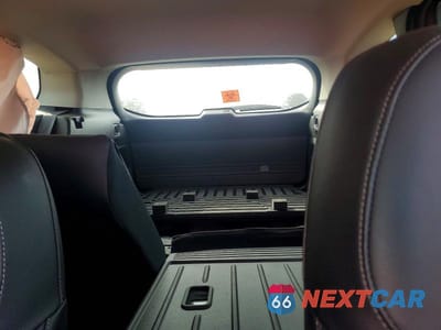Zdjęcie 10 z 13 samochodu: 2025 MAZDA CX-50 VIN:7MMVAABW0SN141828 - miniatura
