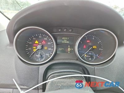 Zdjęcie 9 z 13 samochodu: 2008 MERCEDES-BENZ ML 550 VIN:4JGBB72E38A403444 - miniatura