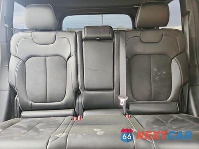 Zdjęcie 10 z 14 samochodu: 2024 JEEP GRAND CHEROKEE LAREDO VIN:1C4RJHAG1RC700023 - miniatura