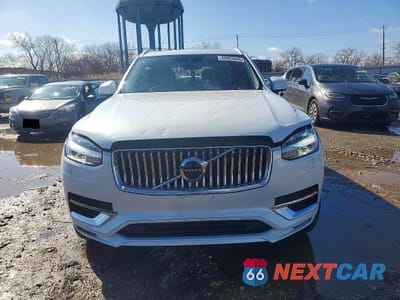 Piąte zdjęcie samochodu w środku: 2020 VOLVO XC90 T6 INSCRIPTION VIN:YV4A22PL6L1616209 - miniatura