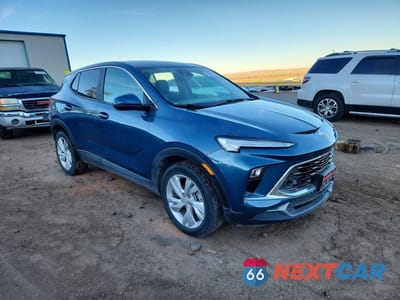 Czwarte zdjęcie samochodu z boku: 2024 BUICK ENCORE GX PREFERRED VIN:KL4AMBSL6RB138052 - miniatura