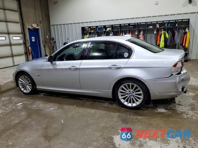Drugie zdjęcie samochodu z przodu: 2011 BMW 335 XI VIN:WBAPL5C53BA742557 - miniatura