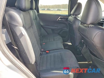Zdjęcie 11 z 13 samochodu: 2022 MITSUBISHI OUTLANDER SE VIN:JA4J4UA82NZ042509 - miniatura