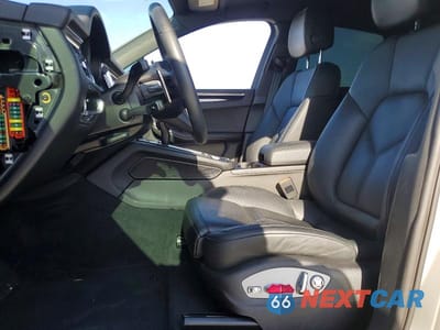 Zdjęcie 7 z 13 samochodu: 2024 PORSCHE MACAN BASE VIN:WP1AA2A51RLB09732 - miniatura