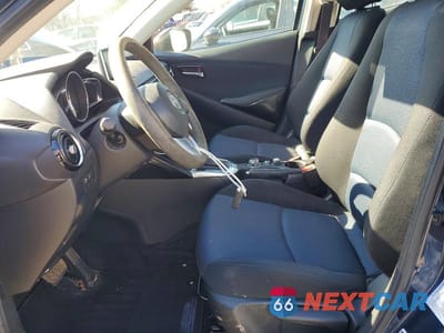 Zdjęcie 7 z 12 samochodu: 2016 TOYOTA SCION IA VIN:3MYDLBZV0GY125973 - miniatura