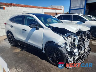 Czwarte zdjęcie samochodu z boku: 2023 TOYOTA VENZA NIGHTSHADE EDITION VIN:JTEAAAAHXPJ124207 - miniatura