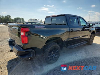 Trzecie zdjęcie samochodu z tyłu: 2021 CHEVROLET SILVERADO K1500 LT TRAIL BOSS VIN:3GCPYFED4MG370939 - miniatura
