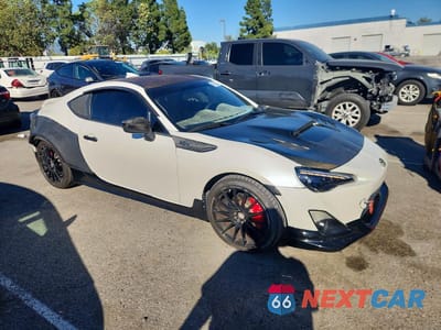 Czwarte zdjęcie samochodu z boku: 2013 SCION FR-S BASE VIN:JF1ZNAA12D2729025 - miniatura