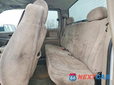 Zdjęcie 10 z 12 samochodu: 2004 CHEVROLET SILVERADO K2500 HEAVY DUTY VIN:1GCHK29UX4E232161 - miniatura
