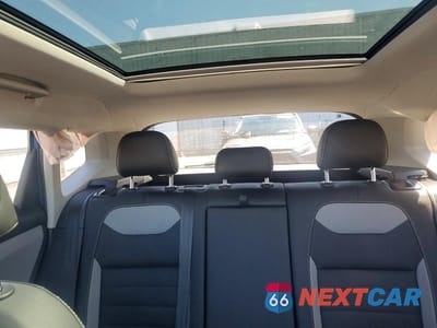 Zdjęcie 10 z 13 samochodu: 2022 VOLKSWAGEN TAOS SEL VIN:3VV2X7B24NM009818 - miniatura
