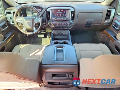 Zdjęcie 8 z 12 samochodu: 2018 CHEVROLET SILVERADO K1500 LT VIN:3GCUKREC3JG165413 - miniatura