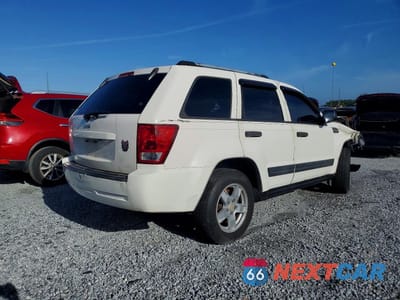Trzecie zdjęcie samochodu z tyłu: 2006 JEEP GRAND CHEROKEE LAREDO VIN:1J4GS48K46C103218 - miniatura