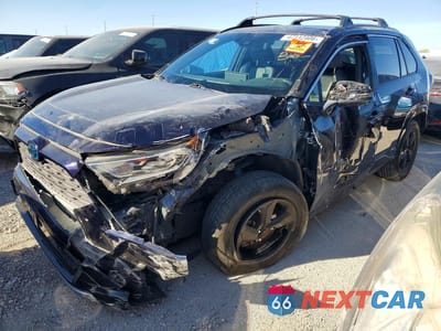2020 TOYOTA RAV4 HYBRID XSE JTMEWRFV2LJ045323 - główne zdjęcie licytacji z USA - miniatura