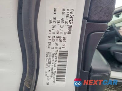 Zdjęcie 14 z 14 samochodu: 2013 JEEP GRAND CHEROKEE LAREDO VIN:1C4RJFAG2DC633283 - miniatura