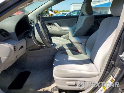 Zdjęcie 7 z 13 samochodu: 2010 TOYOTA CAMRY LE VIN:4T1BF3EK3AU113451 - miniatura