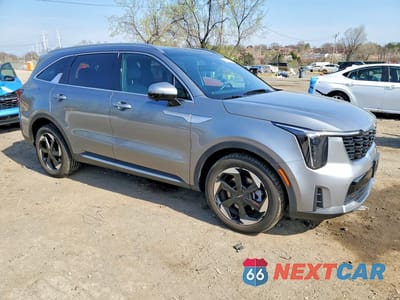 Czwarte zdjęcie samochodu z boku: 2025 KIA SORENTO HYBRID SX PRESTIGE VIN:KNDRKDJG5S5288270 - miniatura
