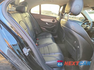Zdjęcie 10 z 13 samochodu: 2016 MERCEDES-BENZ C 300 VIN:55SWF4JB9GU161330 - miniatura
