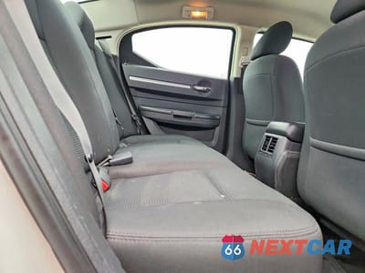 Zdjęcie 10 z 12 samochodu: 2008 DODGE CHARGER VIN:2B3KA43G78H303355 - miniatura