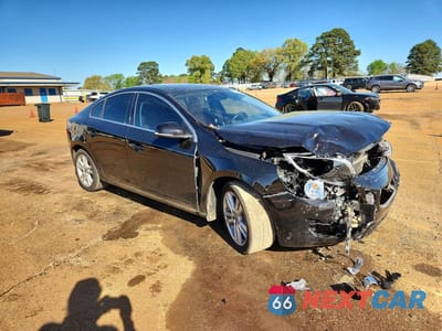 Czwarte zdjęcie samochodu z boku: 2013 VOLVO S60 T5 VIN:YV1612FS6D2182027 - miniatura