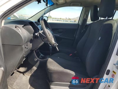 Zdjęcie 7 z 12 samochodu: 2012 SCION XD BASE VIN:JTKKU4B43C1017385 - miniatura
