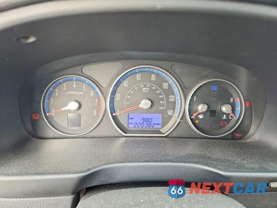 Zdjęcie 9 z 12 samochodu: 2008 HYUNDAI SANTA FE SE VIN:5NMSH73EX8H196381 - miniatura