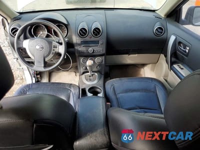 Zdjęcie 8 z 13 samochodu: 2010 NISSAN ROGUE SL VIN:JN8AS5MT1AW006862 - miniatura