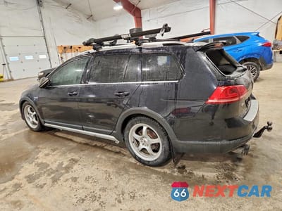 Drugie zdjęcie samochodu z przodu: 2017 VOLKSWAGEN GOLF ALLTRACK S/SE VIN:3VWM17AU5HM523688 - miniatura