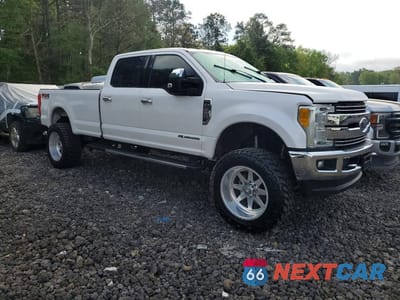 Czwarte zdjęcie samochodu z boku: 2017 FORD F250 SUPER DUTY VIN:1FT7W2BT2HEB28142 - miniatura