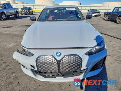 Piąte zdjęcie samochodu w środku: 2025 BMW I4 EDRIVE 40 VIN:WBY23HD03SFU03428 - miniatura