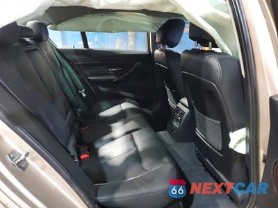 Zdjęcie 10 z 11 samochodu: 2014 BMW 328 XI VIN:WBA3B3G51ENR82445 - miniatura