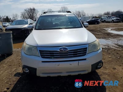 Piąte zdjęcie samochodu w środku: 2010 SUBARU FORESTER 2.5X PREMIUM VIN:JF2SH6CC9AH715387 - miniatura
