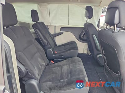 Zdjęcie 11 z 14 samochodu: 2018 DODGE GRAND CARAVAN SE VIN:2C4RDGBG4JR184607 - miniatura