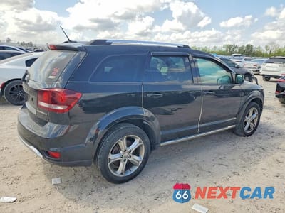 Trzecie zdjęcie samochodu z tyłu: 2017 DODGE JOURNEY CROSSROAD VIN:3C4PDDGG9HT609034 - miniatura