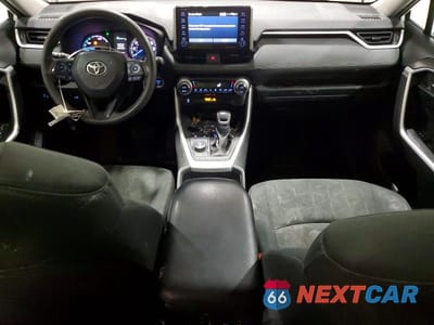 Zdjęcie 8 z 13 samochodu: 2021 TOYOTA RAV4 HYBRID XLE VIN:4T3RWRFVXMU021615 - miniatura