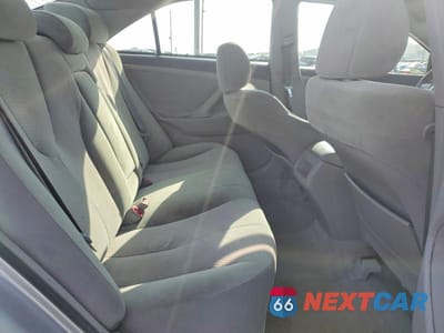 Zdjęcie 10 z 11 samochodu: 2010 TOYOTA CAMRY LE VIN:4T1BF3EK0AU080215 - miniatura