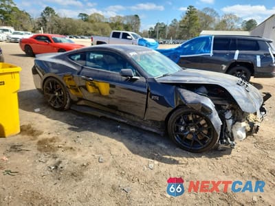 Czwarte zdjęcie samochodu z boku: 2024 FORD MUSTANG GT VIN:1FA6P8CF9R5433455 - miniatura